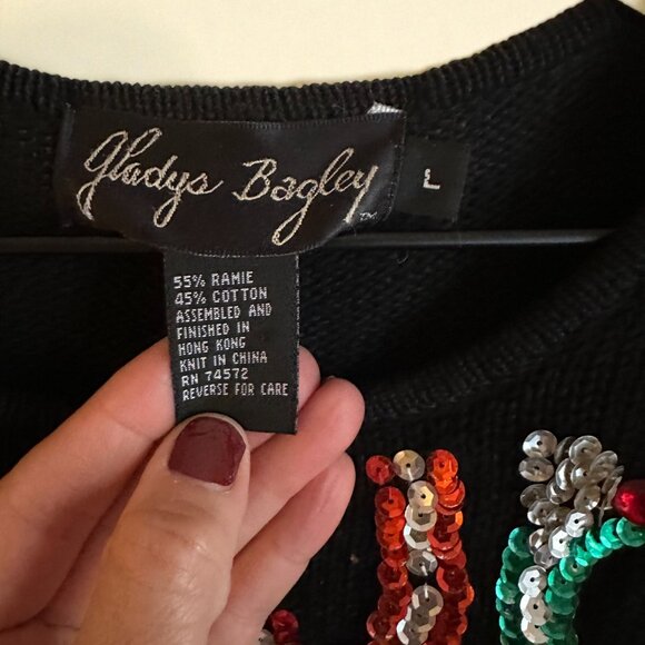 Vintage 80's Sequin Christmas Sweater (Size L) - Picture 4 of 4